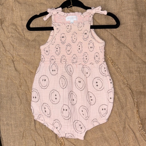 🙂GRAYSON COLLECTIVE🙂 Cotton Bubble in Pale Pink Happy Face - Picture 7 of 9